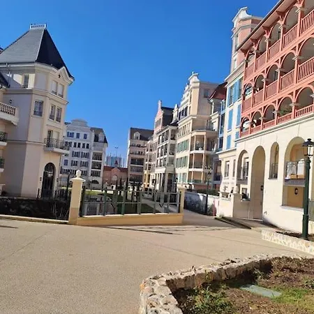 Apartamento Le Colisee Du Plessis-parking Gratuit *